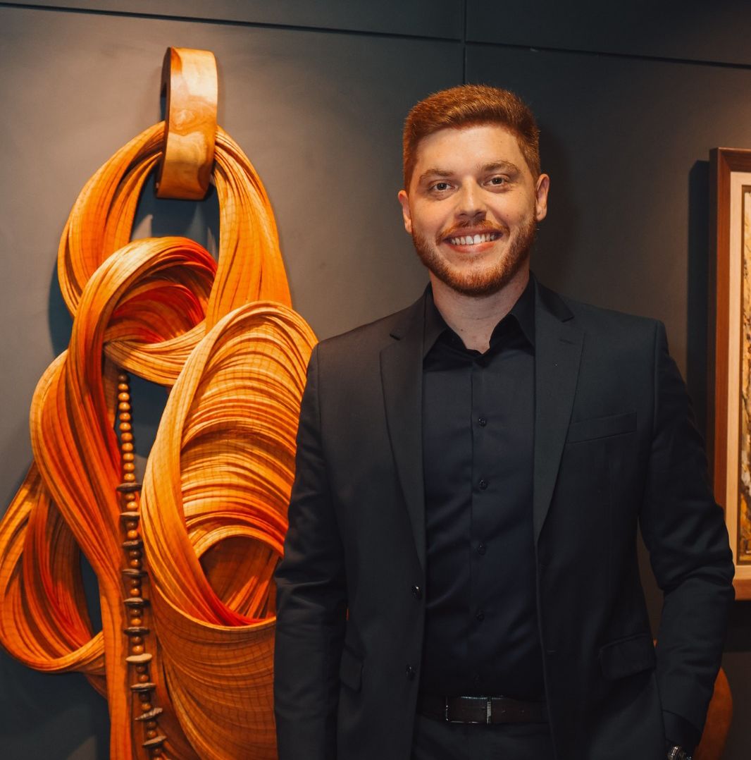 Reforma tributária exige preparo e acende alerta para empresários, alerta o advogado Guilherme Minuzzo